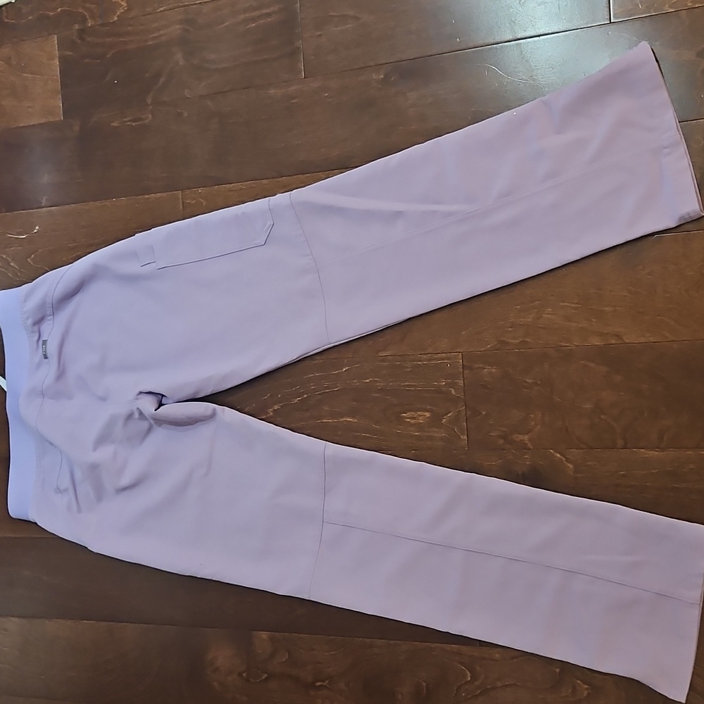 Figs Purple Lavender Dew Technical Collection Kade Cargo Pants Xsmall - Picture 3 of 3